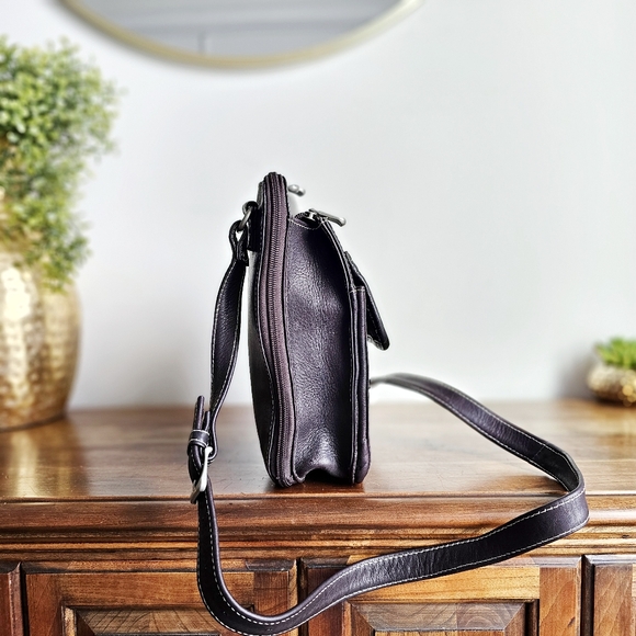 Le Donne Genuine Leather Collection Structured Organizer Shoulder Crossbody Bag - Picture 5 of 16